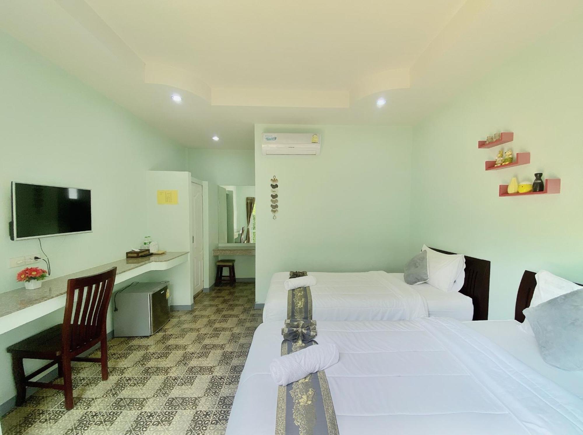 Baanloksouylokchay Hotel Hua Hin Room photo