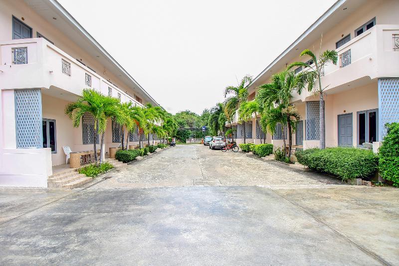Baanloksouylokchay Hotel Hua Hin Exterior photo